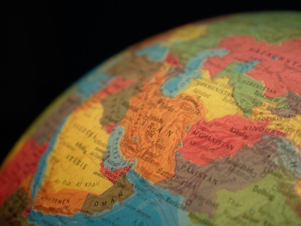 pavellllllll globe 4088554 1280