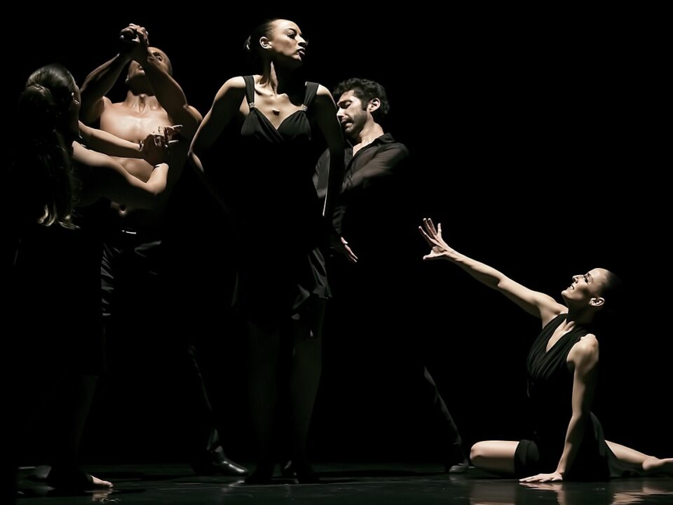 Understand Bisexuality 2 dance 5321562 1280